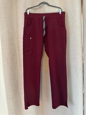 Figs Women’s Technical Collection Scrub Pants (Straight) in Maroon. Tall.